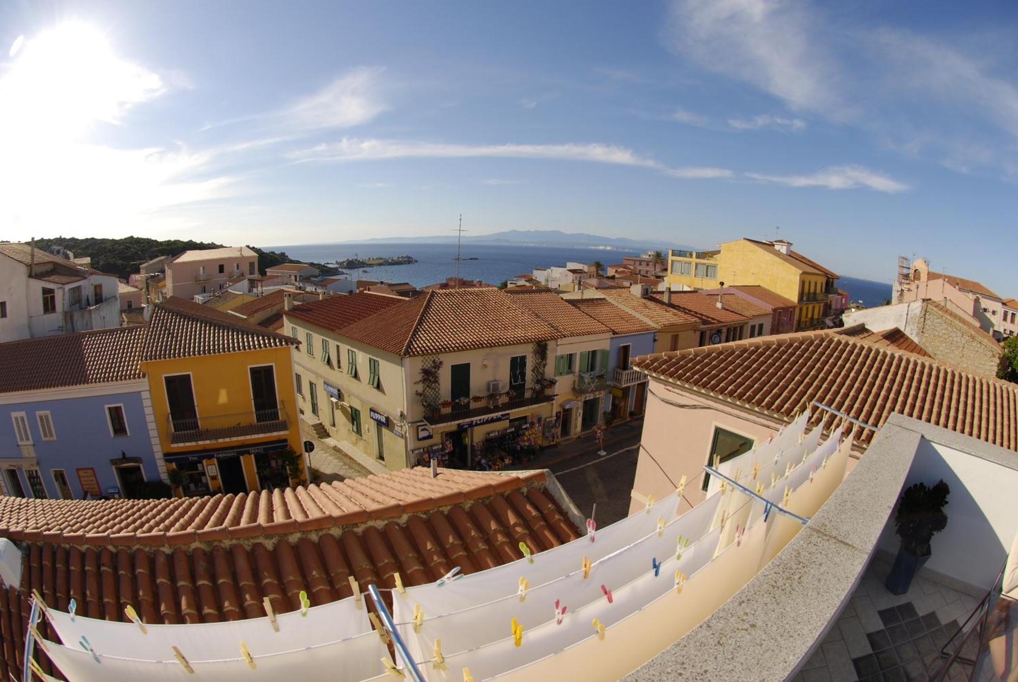 B&B Domus De Janas Santa Teresa Gallura Exterior photo